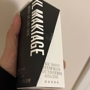 Il  Makiage #40 Foundation